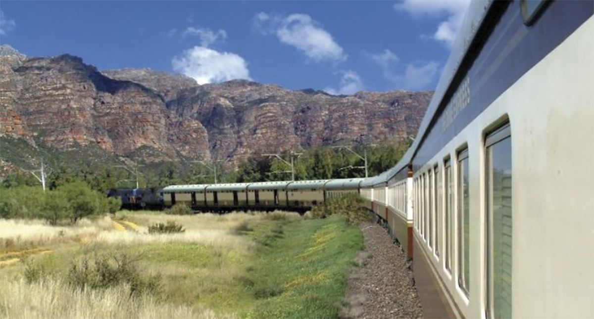 african explorer exterior view