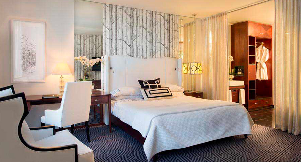 DaVinci Hotel & Suites guest room