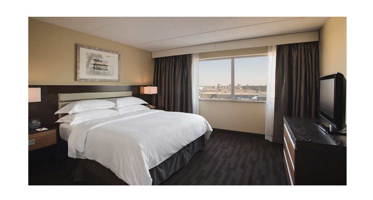 Hilton Winnipeg Airport Suites standard guest room