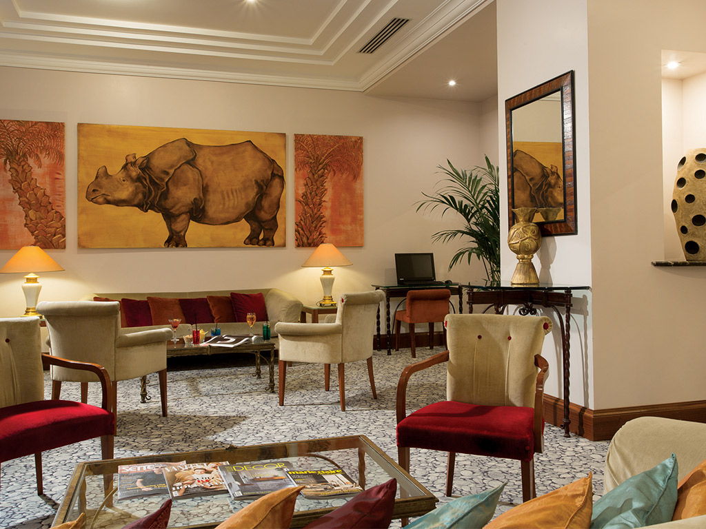 Hotel dei Mellini lounge and sitting area