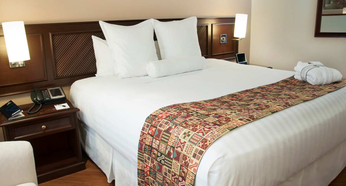 Hotel Estelar Miraflores guest room