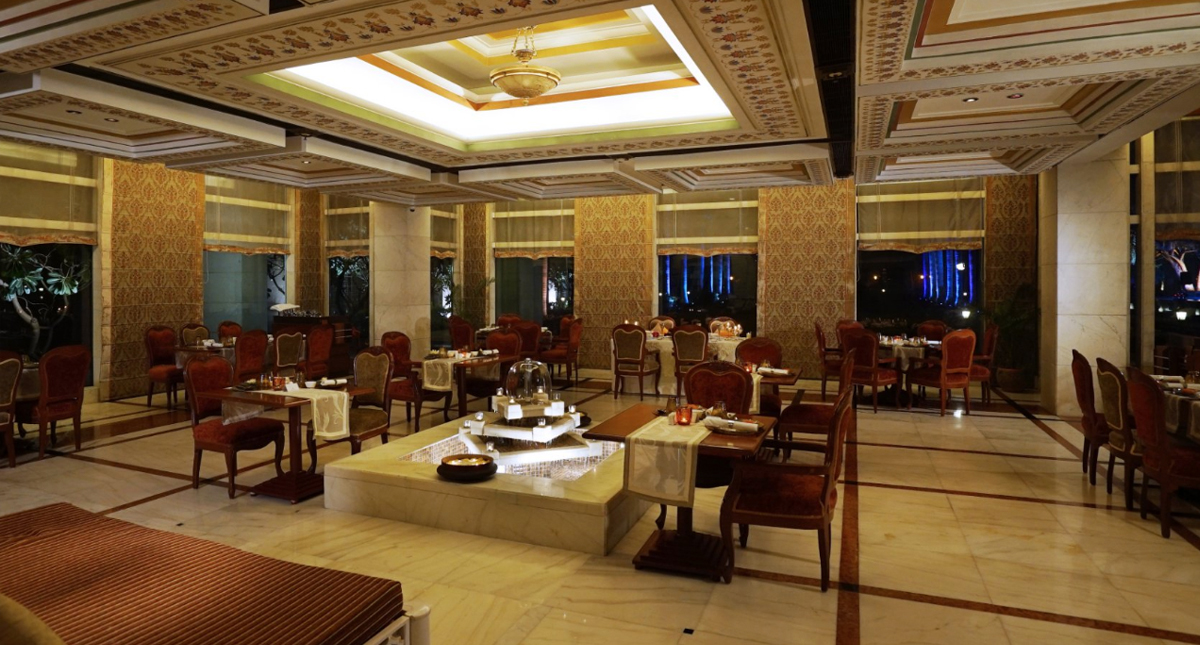 Jaypee Palace interior dining area