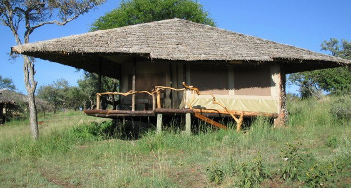 Mbalageti Serengeti Tented Chalets exterior
