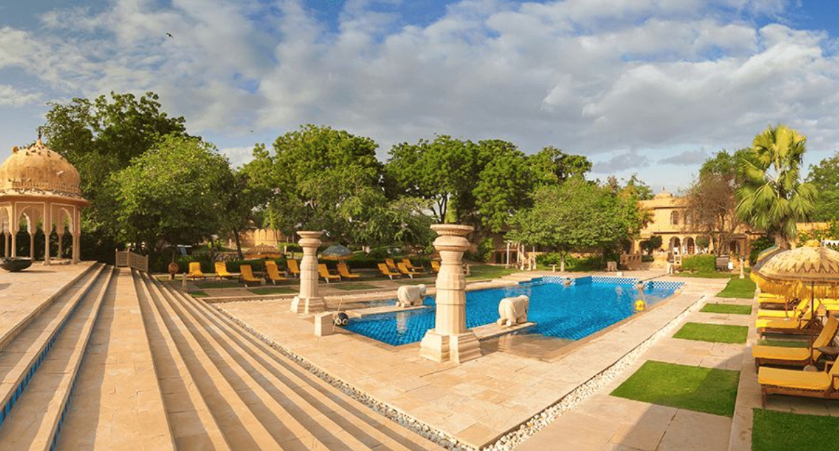 Oberoi Jaipur outdoor pool