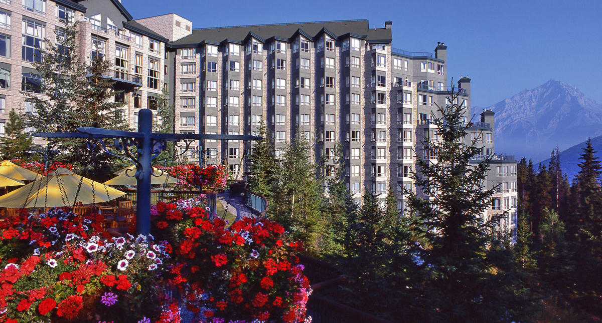 The Rimrock Resort Hotel exterior
