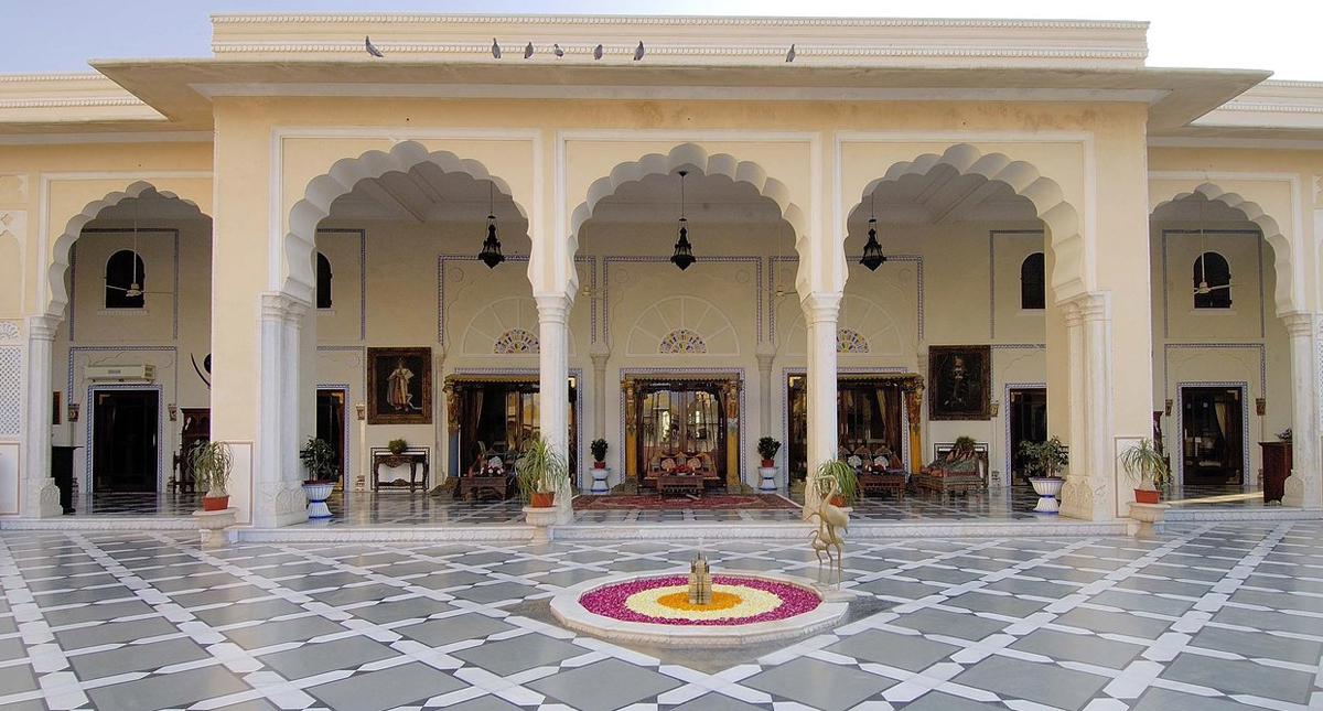 Raj Palace rear outdoor sitting area