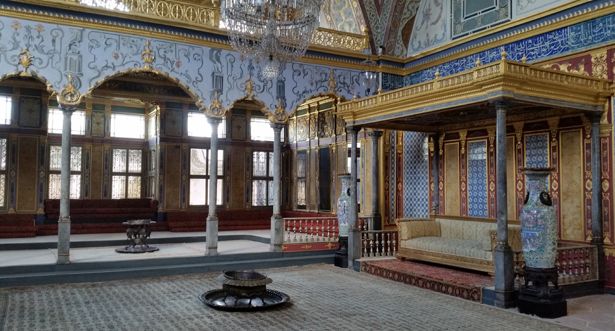 Istanbul Topkapi Palace interior