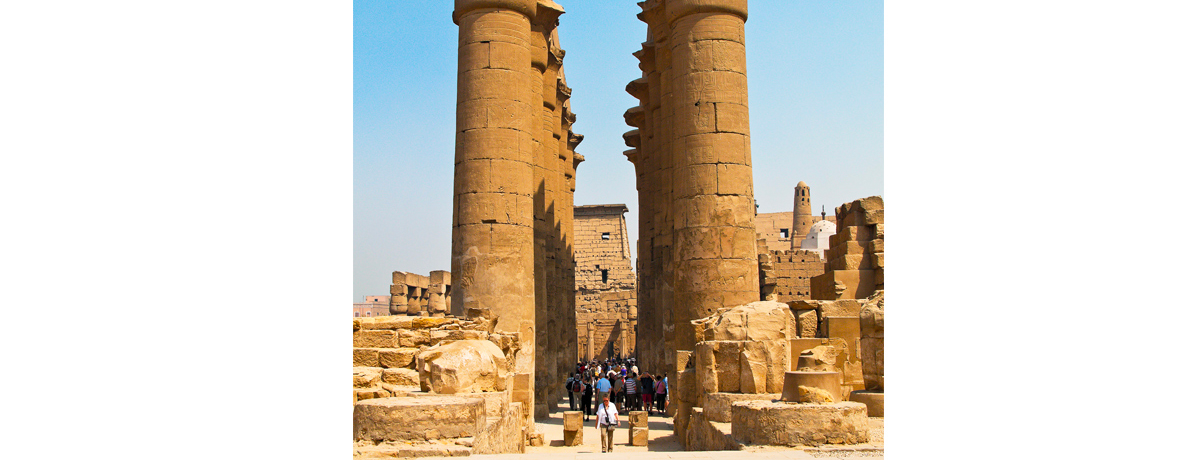 Visitors walking through Amun Temple of Luxor
