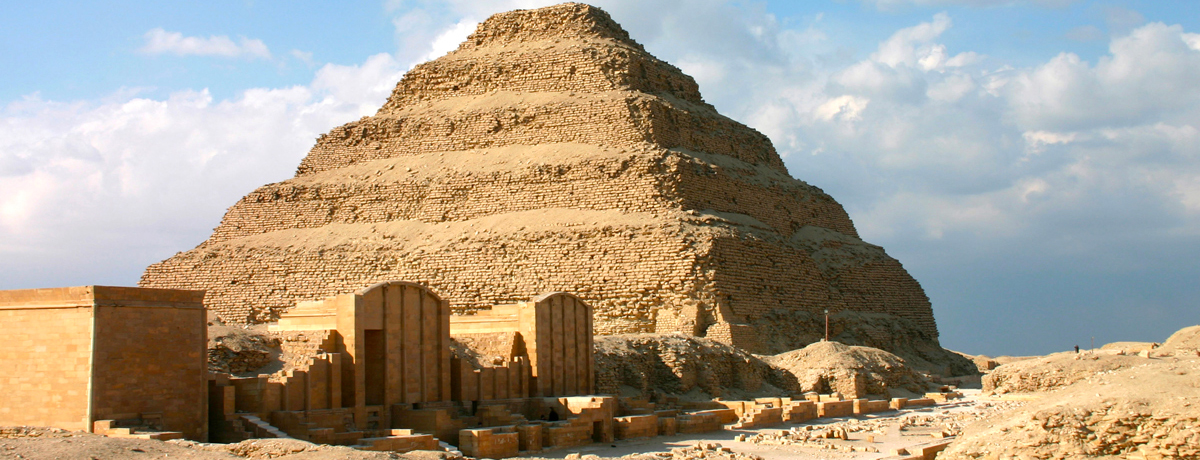 Sakkara pyramid
