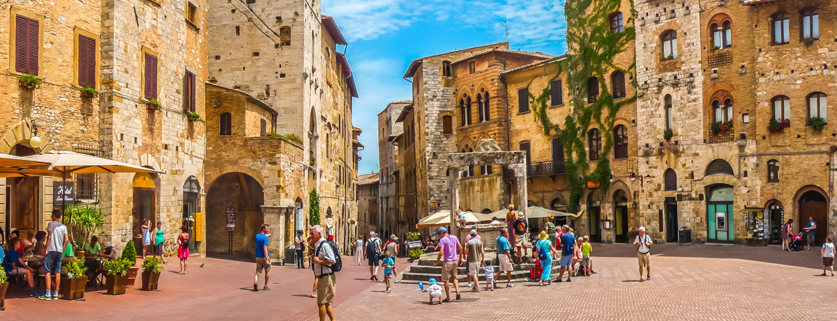 Piazza della Cisterna in the historic town of San Gimignano on a sunny day