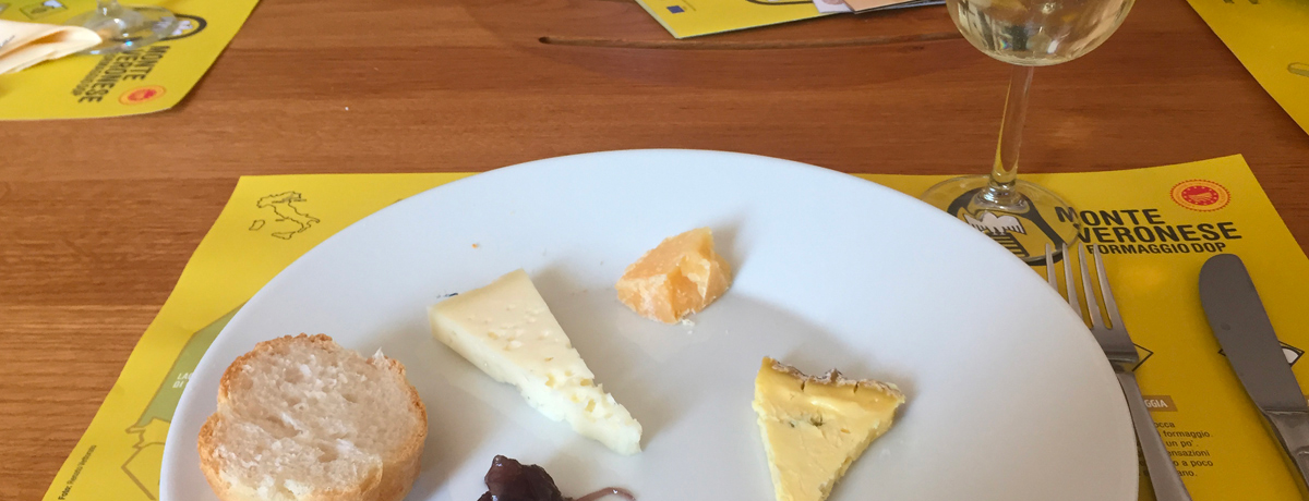 Cheese tasting and wine pairing at La Casara in Roncà