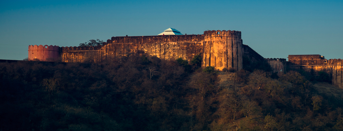 Panorama of Jaigarh Fort in Ranakpur at sunset
