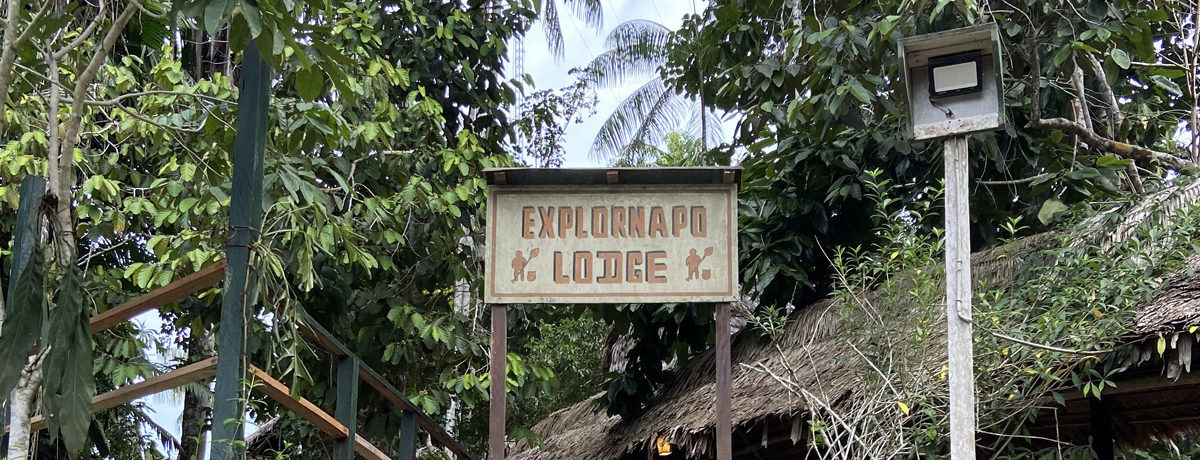Explornapo Lodge entrance sign