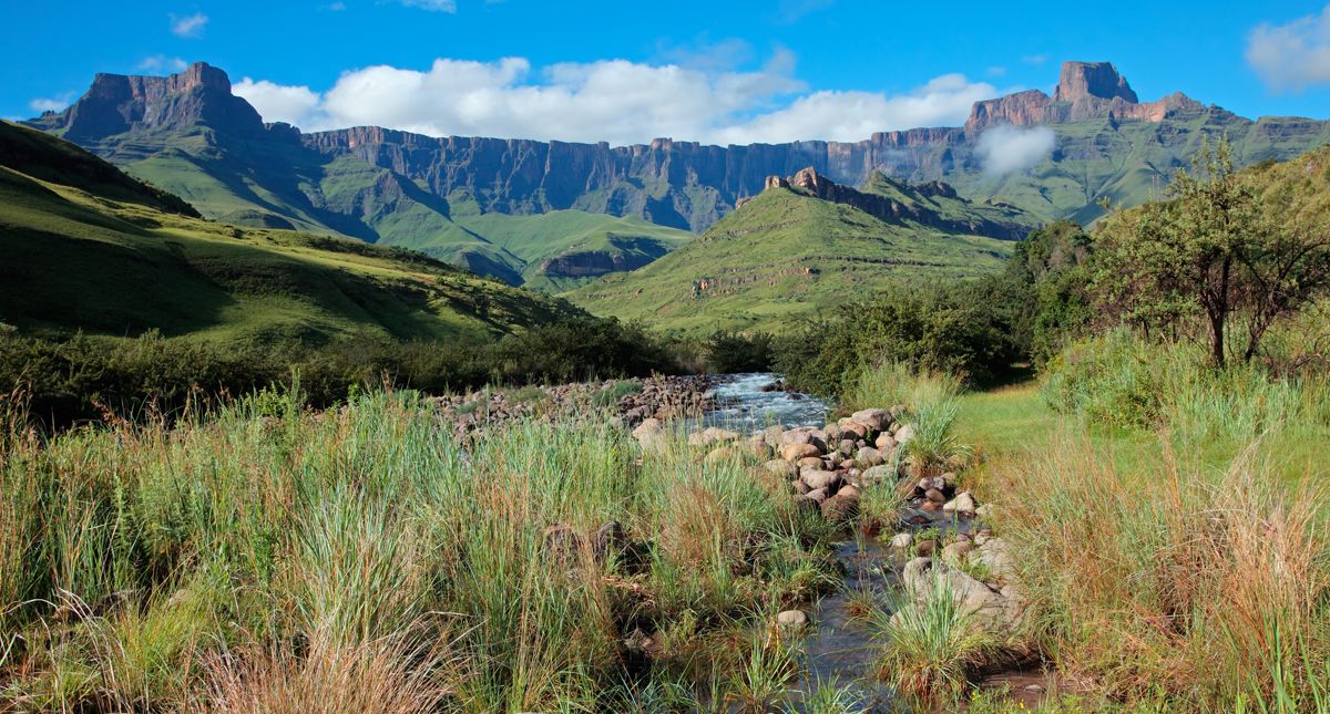 drakensberg mountains