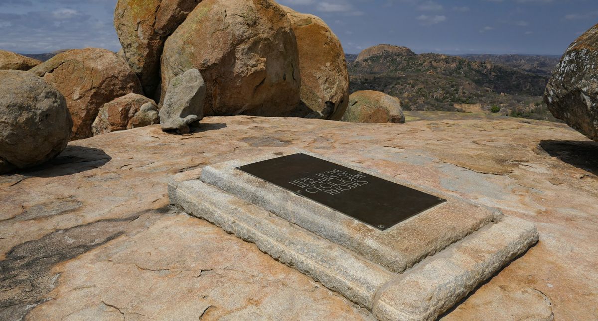 rhodes burial boulders