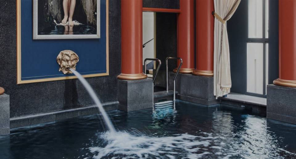 Bordeaux InterContinental indoor pool