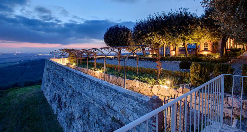 Castello La Leccia backyard courtyard at sunset