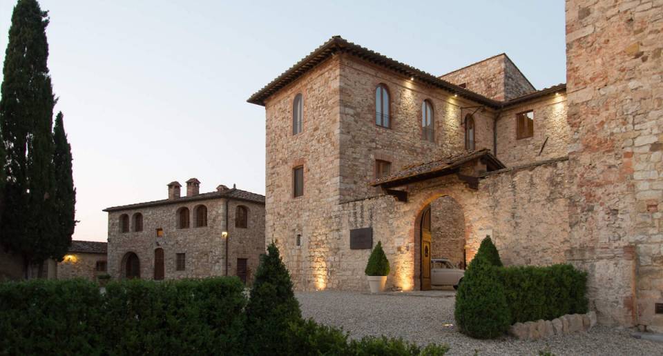 Castello La Leccia front entrance at dusk