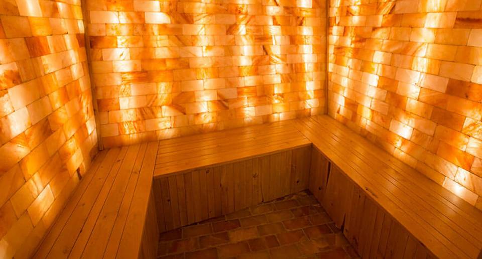 Chichagof Dream Himalayan Salt Room