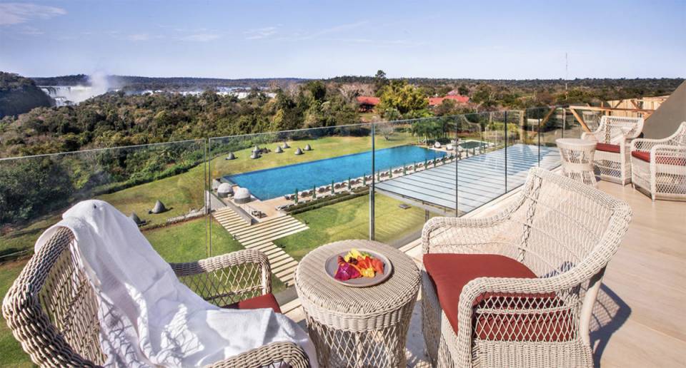 Gran Melia Iguazu outdoor patio