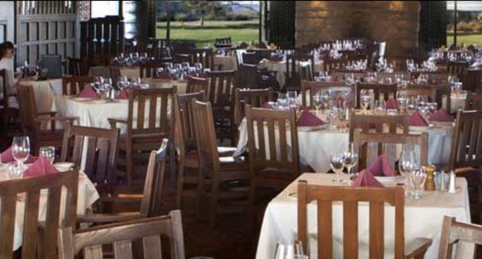 Kachina Lodge dining area