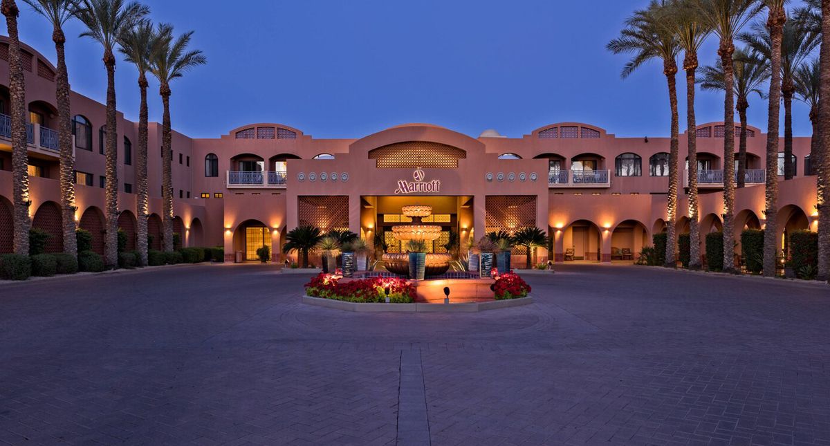 Scottsdale Marriott at McDowell Mountains exterior illuminated at night