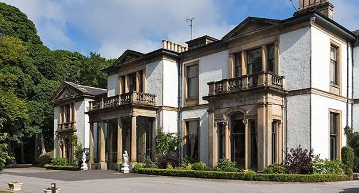 Norwood Hall Hotel exterior