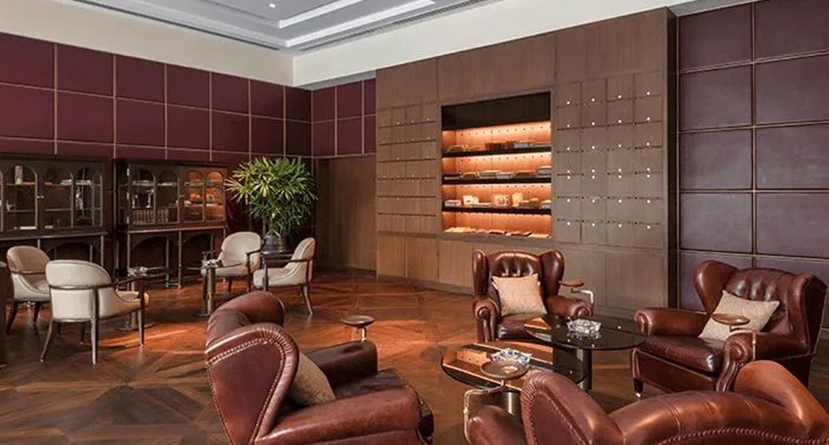 Oberoi New Delhi lounge