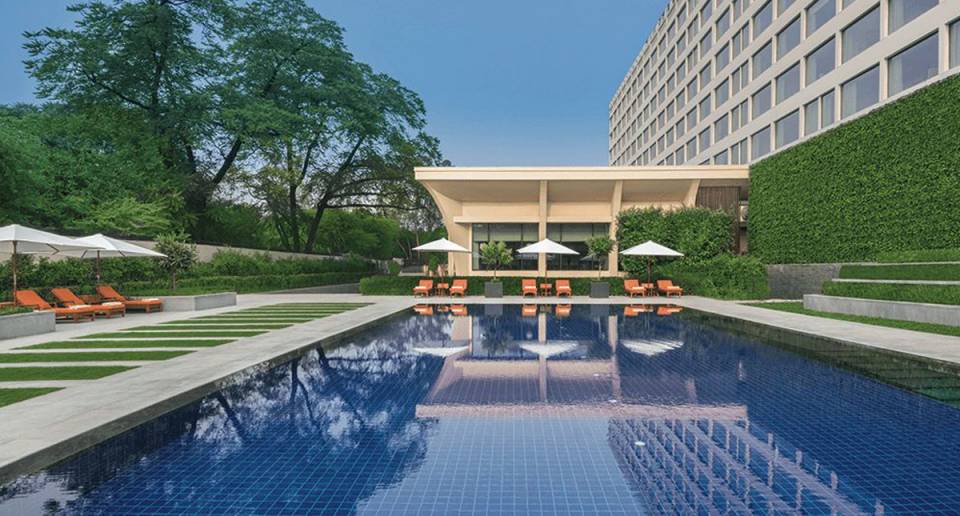 Oberoi New Delhi outdoor pool