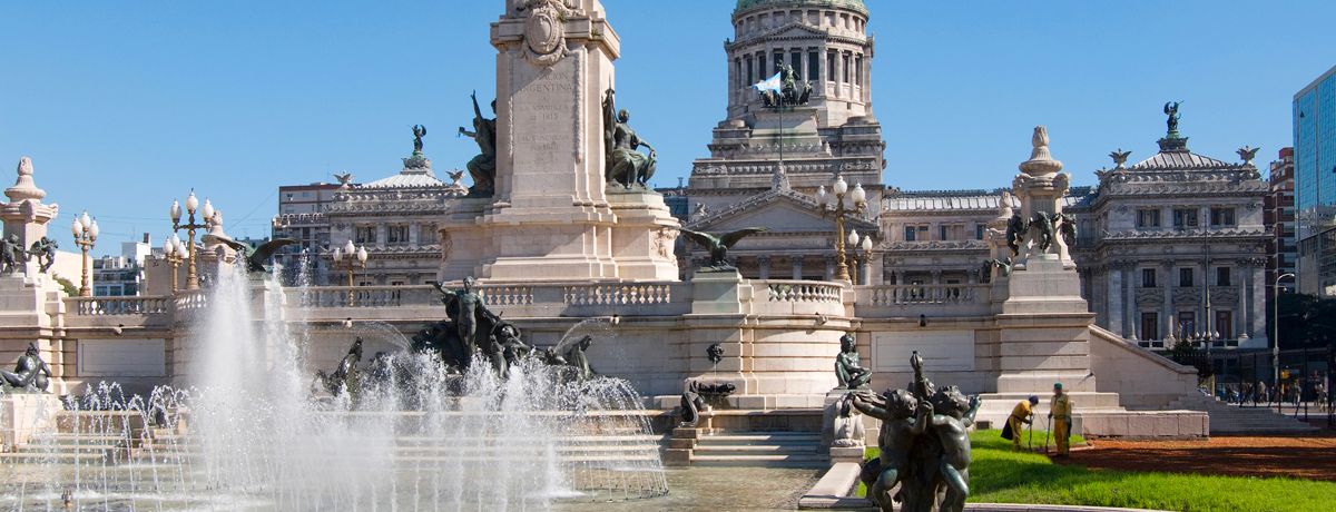 Exterior of The National Congress and fountain