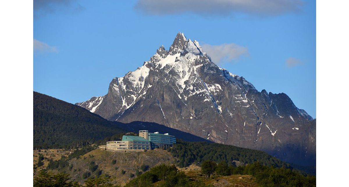 Arakur Ushuaia Resort & Spa exterior aerial view