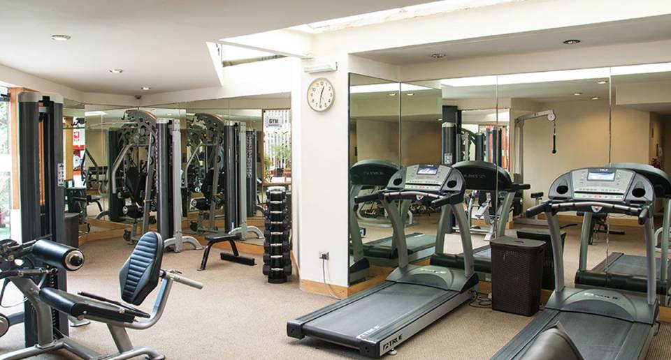 Hotel Estelar Miraflores fitness room