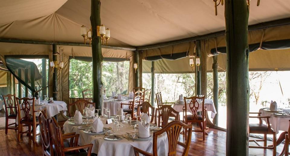 Kirawira Serena Camp dining area