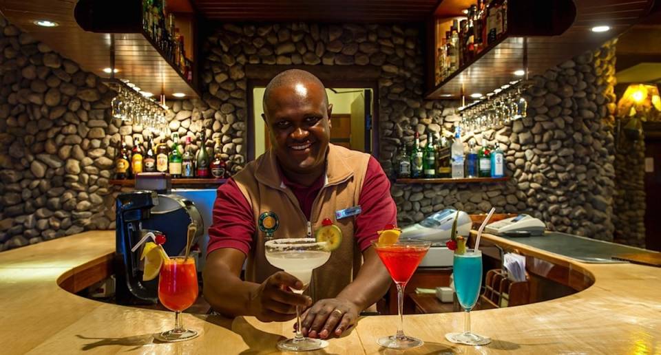 Ngorongoro Serena Safari Lodge bar