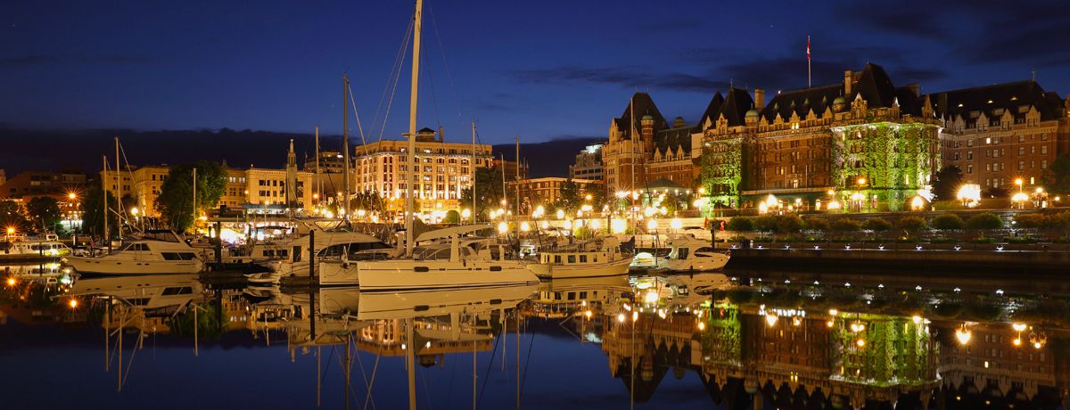 Victoria's inner harbor at night