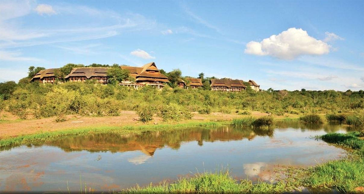 Victoria Safari Lodge exterior